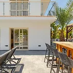 Βίλα No.7 Athena Villa, Pernera Παραλίμνι