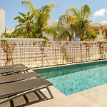 No.7 Athena Villa, Pernera Παραλίμνι