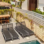 Βίλα No.7 Athena Villa, Pernera *