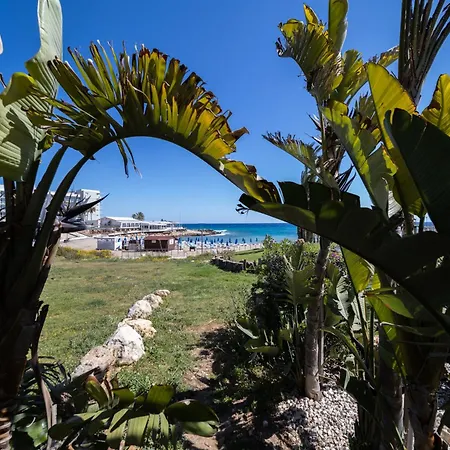 No.7 Athena Villa, Pernera * Παραλίμνι