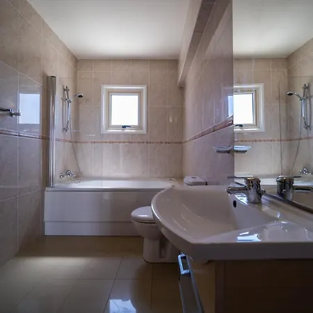 No.7 Athena Villa, Pernera Villa *