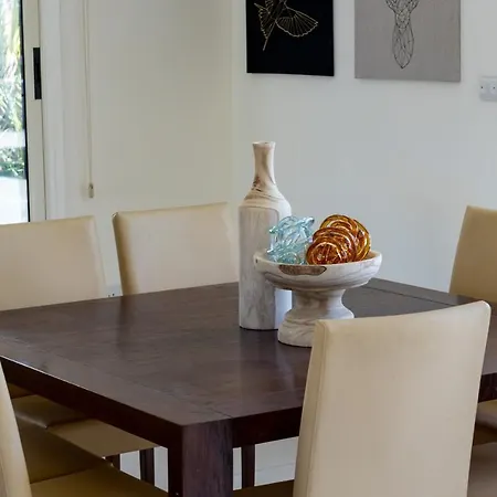 Βίλα No.7 Athena Villa, Pernera *