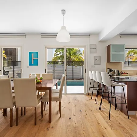 No.7 Athena Villa, Pernera Вилла Паралимни