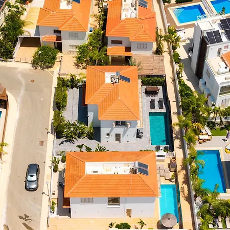 No.7 Athena Villa, Pernera Вилла *
