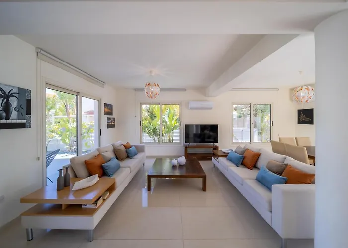 No.7 Athena Villa, Pernera * Paralimni